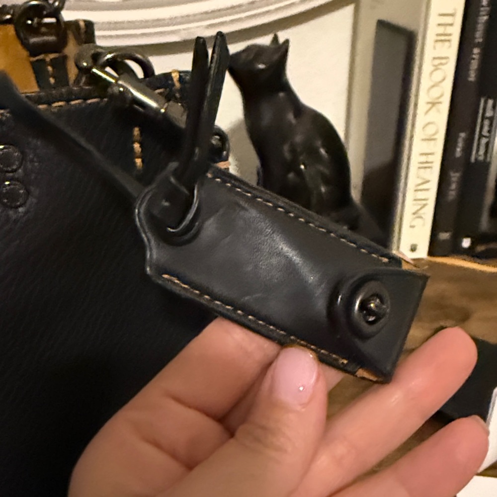 Coach Rogue 25 Pebbled Black Leather - Picture 2 of 16